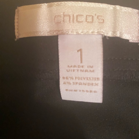 Party time in the cute '20's rag skirt. - Picture 3 of 3